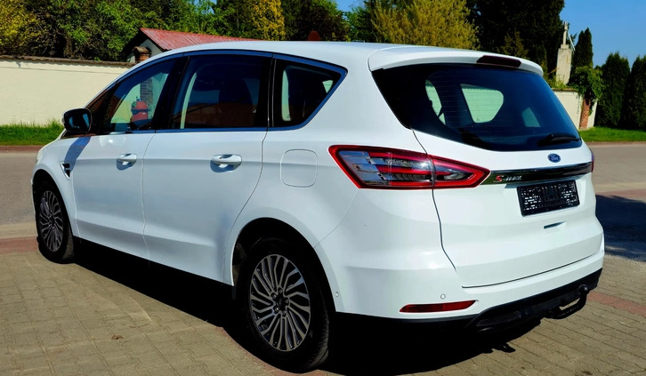 Ford S-Max cena 69999 przebieg: 196000, rok produkcji 2019 z Chojnice małe 596